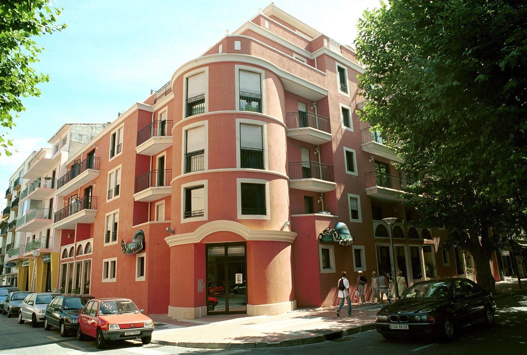 Residences Les Venitiennes Saint-Raphaël Zewnętrze zdjęcie